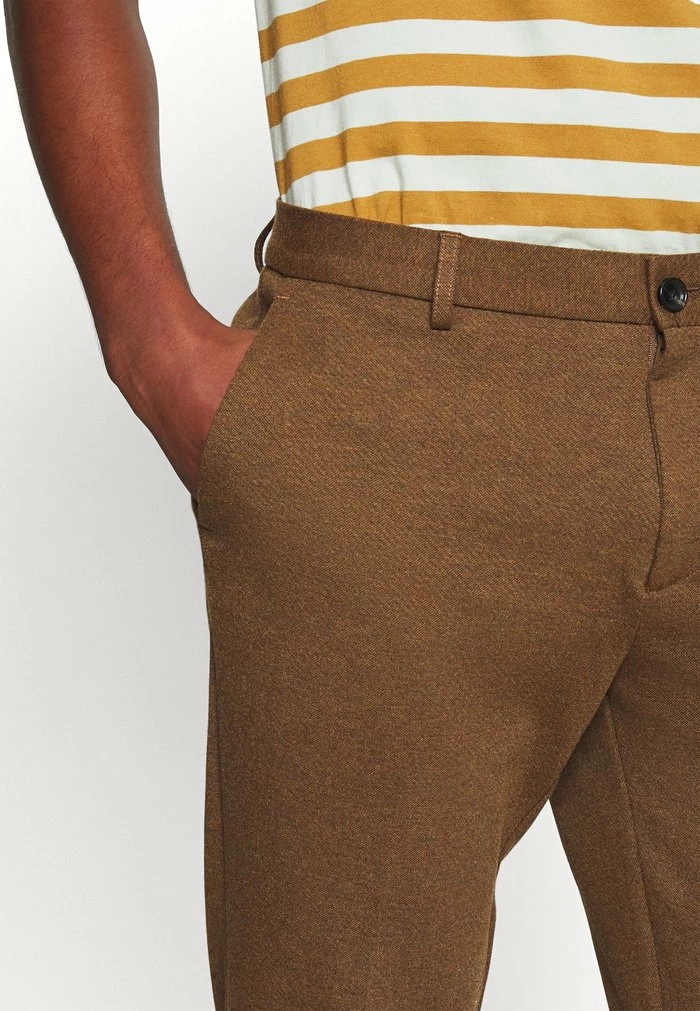 Scotch & Soda MOTT SUPER SLIM FIT - Chino - Tabacco 5 Scotch & Soda MOTT SUPER SLIM FIT - Chino - Tabacco – Image 5