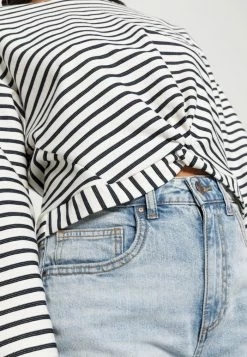 Scotch & Soda STRIPED CROPPED - Sweatshirt - Combo -Scotch & Soda Soldes 087f045c28ba4004b266d6dbebb3ac71