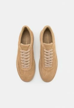 Scotch & Soda PLAKKA - Baskets Basses - Sand 14 Scotch & Soda PLAKKA - Baskets Basses - Sand -Scotch & Soda Soldes 08b94af39d014f12bff61497a8395df0