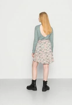 Scotch & Soda PRINTED RUFFLED SHORT SKIRT - Minijupe - Combo 7 Scotch & Soda PRINTED RUFFLED SHORT SKIRT - Minijupe - Combo -Scotch & Soda Soldes 09b3acaf5c2e4db6b8f1994cbfd2f31d