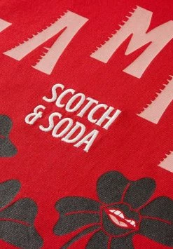 Scotch & Soda GRAPHIC - T-shirt Imprimé - Hollywood Flame -Scotch & Soda Soldes 0f6e4d08faa74b26a4f956041fa7a5a6