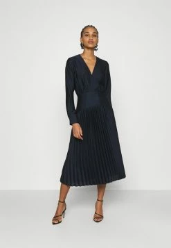 Scotch & Soda FEMININE DRESS WITH PLEATED SKIRT IN STRUCTURED QUALITY - Robe De Soirée - Night