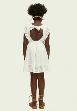 Scotch & Soda OPEN BACK BRODERY - Robe De Jour - White -Scotch & Soda Soldes 19b8397095c94c7b8c12de9d06b61b78