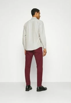 Scotch & Soda BELTED CHINO - Chino - Bordeaux -Scotch & Soda Soldes 1af45bf487c648479db35234252a4a35