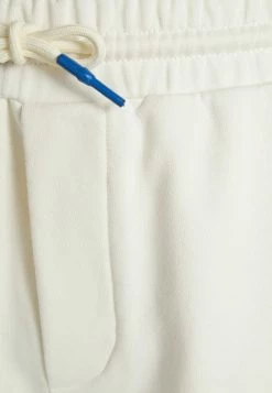 Scotch & Soda UNISEX - Short - Kit 7 Scotch & Soda UNISEX - Short - Kit -Scotch & Soda Soldes 213b9ce5122c4f439ed858182c0f4c3d