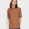 Scotch & Soda ALL-OVER SHORTSLEEVE - Chemise - Brown, Multi-coloured