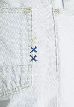 Scotch & Soda CROPPED - Jean Slim - Spring Signal 16 Scotch & Soda CROPPED - Jean Slim - Spring Signal -Scotch & Soda Soldes 2fa5d722d3c546ae9d9e9b4a21a8e177