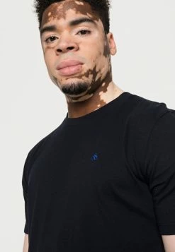 Scotch & Soda CREWNECK - T-shirt Basique - Night -Scotch & Soda Soldes 3429f2a6378843429833c1f44ead4aa5