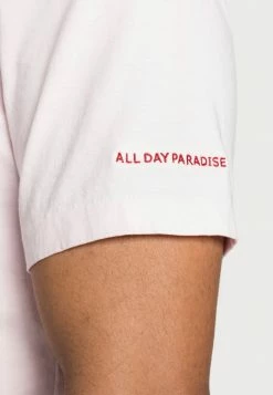 Scotch & Soda LOGO GRAPHIC - T-shirt Imprimé - Pink Icon 9 Scotch & Soda LOGO GRAPHIC - T-shirt Imprimé - Pink Icon -Scotch & Soda Soldes 3ad2b982a23d4641aaf4a63925cef528