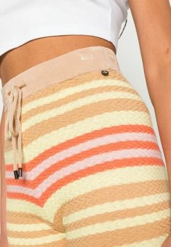 Scotch & Soda HIGH RISE SPECIAL LONGER LENGTH FLARE PANTS - Pantalon Classique - Combo -Scotch & Soda Soldes 4275fd14e40242088075487022081b00