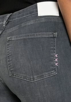 Scotch & Soda HAUT SKINNY - Jeans Skinny - Grey 9 Scotch & Soda HAUT SKINNY - Jeans Skinny - Grey -Scotch & Soda Soldes 44c6eeea35314bd6aac7cf438351d567