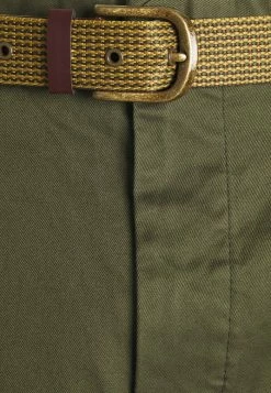Scotch & Soda FAVE CARGO - Short - Army -Scotch & Soda Soldes 4f3c7d36bcdd471d80e8607d61fee9fc