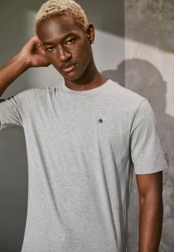 Scotch & Soda CREWNECK - T-shirt Basique - Grey Melange -Scotch & Soda Soldes 59f9ab033f084d6d94df2b2458ad475e