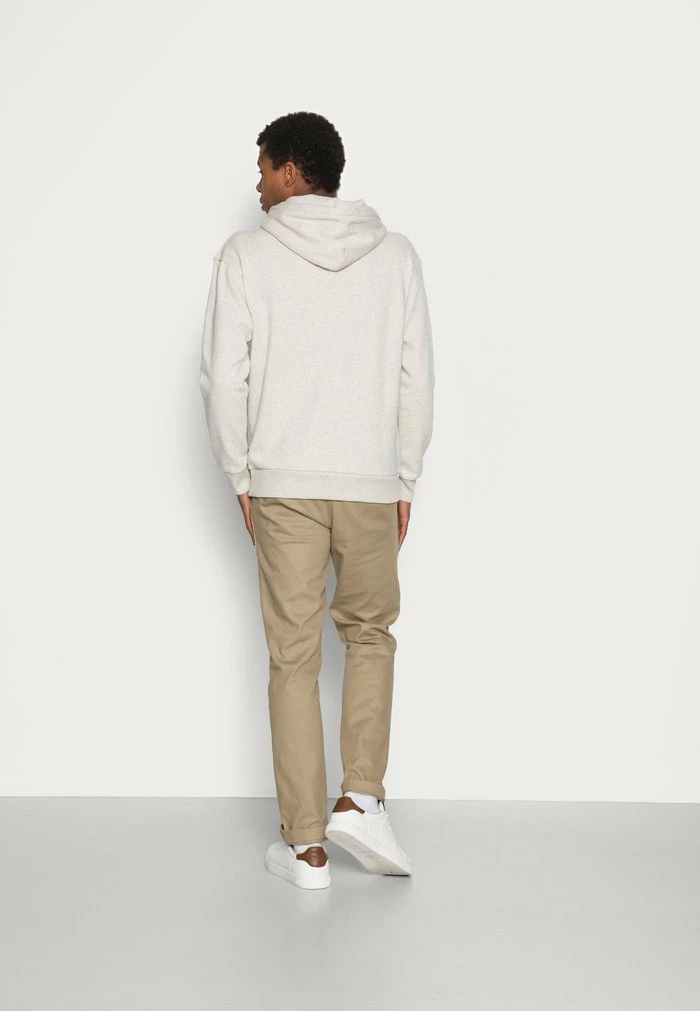 Scotch & Soda UNISEX RELAXED FIT FELPA HOODIE - Sweat à Capuche - Grey Melange 3 Scotch & Soda UNISEX RELAXED FIT FELPA HOODIE - Sweat à Capuche - Grey Melange – Image 3