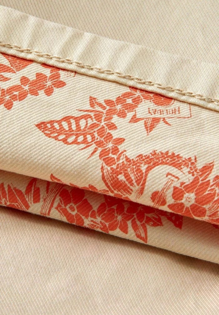 Scotch & Soda Short - Peach 1 Scotch & Soda Short - Peach