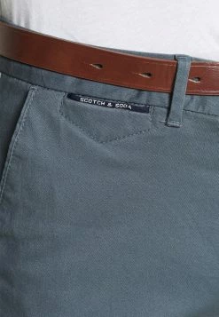 Scotch & Soda BELTED CHINO - Chino - Blue -Scotch & Soda Soldes 5cc5a5e0f94a4ae5bbfe8d35490024df