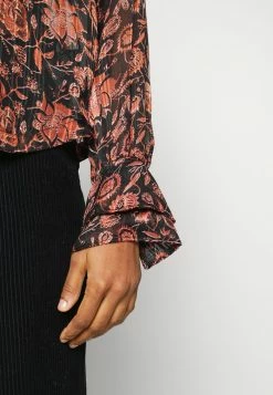 Scotch & Soda SHEER RECYCLED RUFFLE - Blouse - Red 11 Scotch & Soda SHEER RECYCLED RUFFLE - Blouse - Red -Scotch & Soda Soldes 74952aa391484894a3df48aee8fa9839