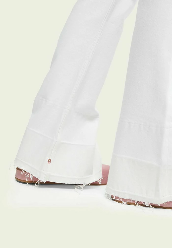 Scotch & Soda THE CHARM - Jean Flare - Sweet Sound 5 Scotch & Soda THE CHARM - Jean Flare - Sweet Sound – Image 5