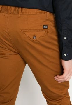 Scotch & Soda MOTT CONTAINS - Chino - Walnut -Scotch & Soda Soldes 7804b04f94564df4a227647b2356b99f