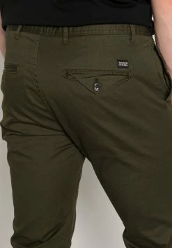 Scotch & Soda STUART CONTAINS - Chino - Military 9 Scotch & Soda STUART CONTAINS - Chino - Military -Scotch & Soda Soldes 85f3f9f718af418c8882fdcdbfec4340