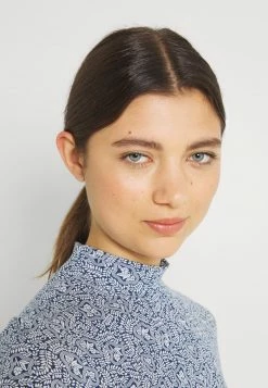 Scotch & Soda PRINTED LONGSLEEVE WITH HIGH NECK - T-shirt à Manches Longues - Combo -Scotch & Soda Soldes 8c33dcf0df5f45c08b5054b1626ba4f8