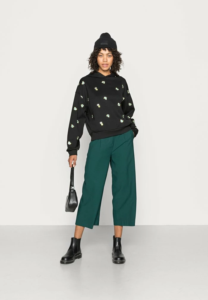 Scotch & Soda EMBROIDERED HOODIE - Sweat à Capuche - Black 2 Scotch & Soda EMBROIDERED HOODIE - Sweat à Capuche - Black – Image 2