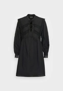 Scotch & Soda BRODERIE ANGLAISE MINI DRESS - Robe De Jour - Black 8 Scotch & Soda BRODERIE ANGLAISE MINI DRESS - Robe De Jour - Black -Scotch & Soda Soldes 936b83771f7c46d191f1177327c32889