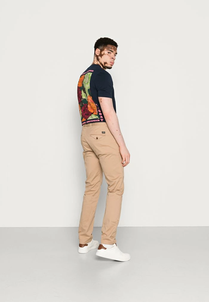 Scotch & Soda STUART CONTAINS - Chino - Sand 3 Scotch & Soda STUART CONTAINS - Chino - Sand – Image 3