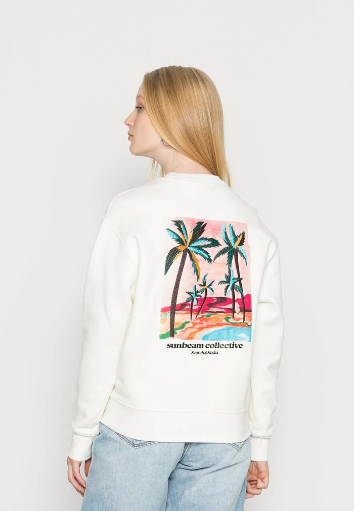 Scotch & Soda LOOSE FIT CREW NECK WITH ARTWORKS - Sweatshirt - Off White 3 Scotch & Soda LOOSE FIT CREW NECK WITH ARTWORKS - Sweatshirt - Off White – Image 3