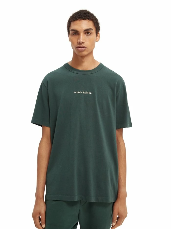 Scotch & Soda UNISEX GRAPHIC LOGO - T-shirt Basique - Dark Green 5 Scotch & Soda UNISEX GRAPHIC LOGO - T-shirt Basique - Dark Green – Image 5
