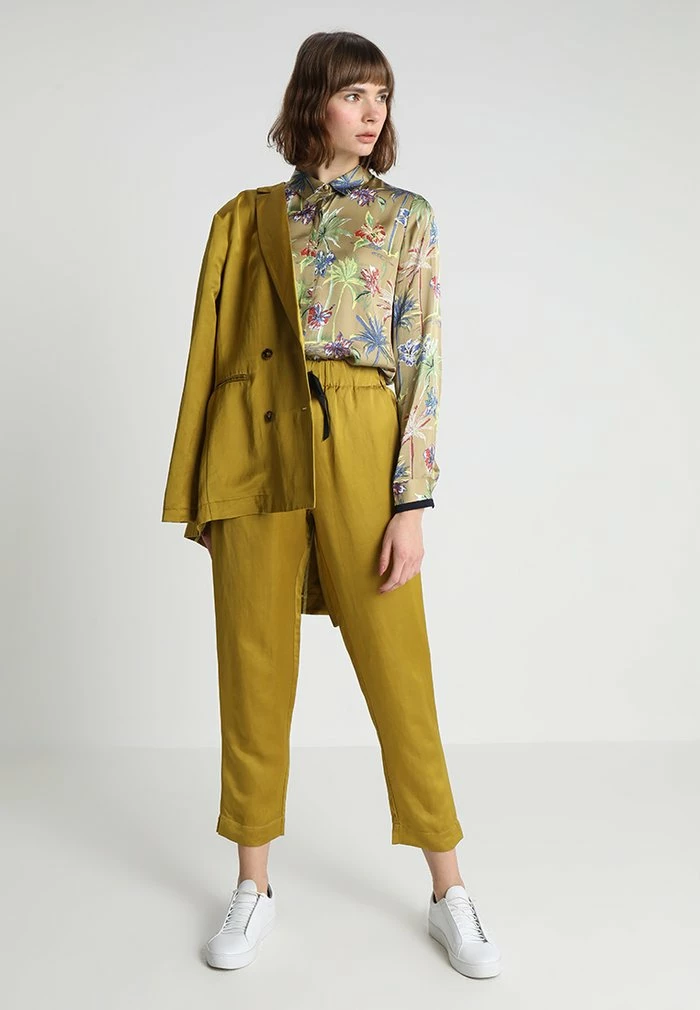 Scotch & Soda REGULAR DRAPEY FIT SHIRT IN VARIOUS PRINTS - Chemisier - Khaki 2 Scotch & Soda REGULAR DRAPEY FIT SHIRT IN VARIOUS PRINTS - Chemisier - Khaki – Image 2