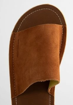 Scotch & Soda FRANCES - Mules - Cognac -Scotch & Soda Soldes 9b703a72637c4f47a64c162ecc737127