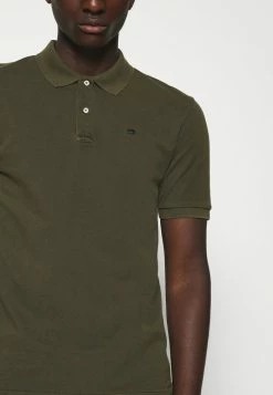 Scotch & Soda Polo - Military 9 Scotch & Soda Polo - Military -Scotch & Soda Soldes a68661425d5342d0932b9a6984c8af80