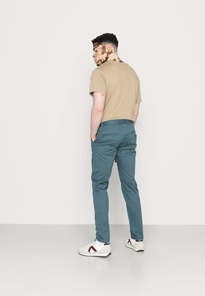 Scotch & Soda MOTT CONTAINS - Chino - Steel 3 Scotch & Soda MOTT CONTAINS - Chino - Steel – Image 3