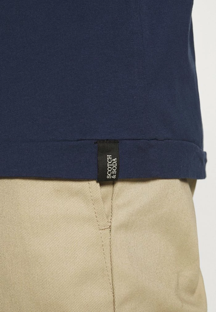 Scotch & Soda SHORT SLEEVE LOGO TEE - T-shirt Imprimé - Navy 6 Scotch & Soda SHORT SLEEVE LOGO TEE - T-shirt Imprimé - Navy – Image 6