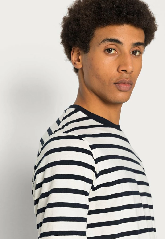 Scotch & Soda REGULAR FIT - T-shirt Imprimé - Combo 5 Scotch & Soda REGULAR FIT - T-shirt Imprimé - Combo – Image 5