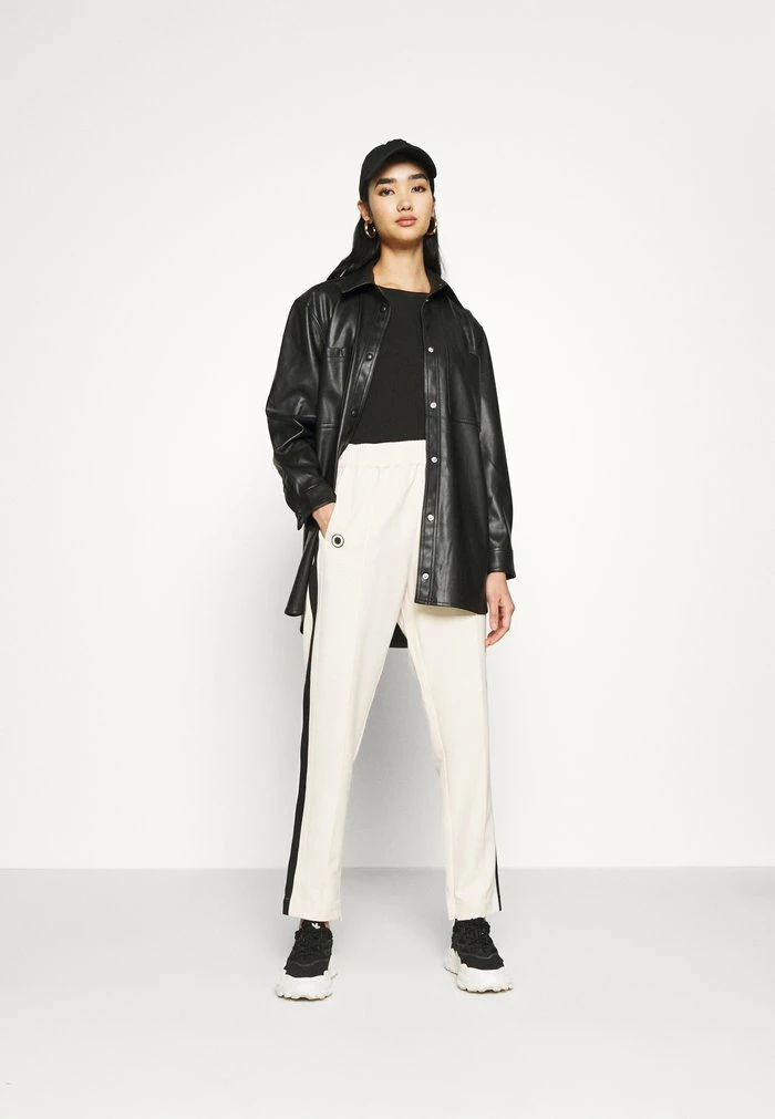 Scotch & Soda CLUB NOMADE CHIC PANT - Pantalon De Survêtement - Ecru 2 Scotch & Soda CLUB NOMADE CHIC PANT - Pantalon De Survêtement - Ecru – Image 2