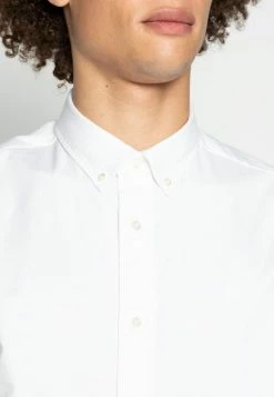 Scotch & Soda REGULAR FIT OXFORD SHIRT WITH STRETCH - Chemise - White 9 Scotch & Soda REGULAR FIT OXFORD SHIRT WITH STRETCH - Chemise - White -Scotch & Soda Soldes bf9c162e6d854942a673416f5f397d13