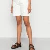 Scotch & Soda THE CRUISE HIGH RISE MID THIGH - Short En Jean - White Beach