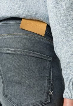 Scotch & Soda SKIM SUPER IN - Jean Slim - End Of The Road -Scotch & Soda Soldes cc2734aed4de40119b01ae4ba951d4b0