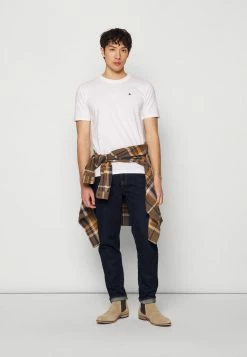 Scotch & Soda CREWNECK - T-shirt Basique - White 12 Scotch & Soda CREWNECK - T-shirt Basique - White -Scotch & Soda Soldes cc4fd82b44684b54b6cb1ba5976af88f