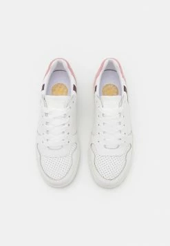 Scotch & Soda LAURITE - Baskets Basses - Offwhite/pink 11 Scotch & Soda LAURITE - Baskets Basses - Offwhite/pink -Scotch & Soda Soldes d1586506a5734024bdb5e710d7938b89