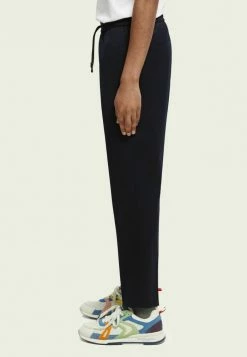 Scotch & Soda FAVE REGULAR TAPERED-FIT - Pantalon De Survêtement - Night -Scotch & Soda Soldes d1eabcb8687f4e668244f5655ee05179