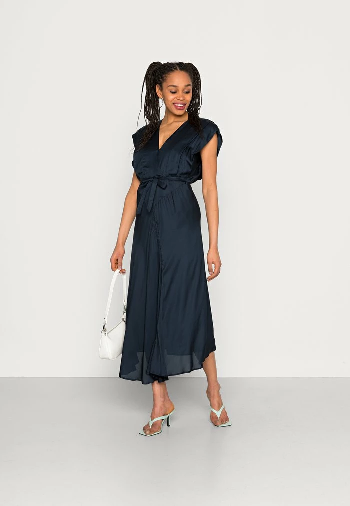 Scotch & Soda BELTED MIDI LENGTH DRESS - Robe De Soirée - Night 2 Scotch & Soda BELTED MIDI LENGTH DRESS - Robe De Soirée - Night – Image 2