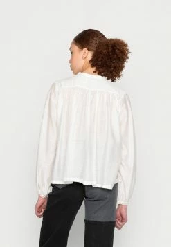 Scotch & Soda LOOSE FIT SHIRT WITH EMBROIDERY DETAILS - Chemisier - Off White -Scotch & Soda Soldes e8edb9e1b1b84ccb96a52be265f47231