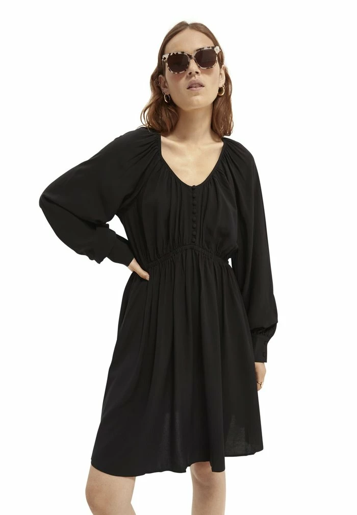 Scotch & Soda Robe De Jour - Black 1 Scotch & Soda Robe De Jour - Black