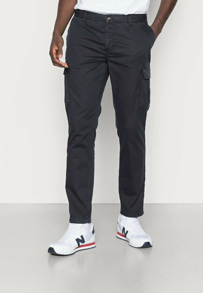 Scotch & Soda STUART GARMENT DYED REGULAR SLIM FIT - Pantalon Cargo - Night 1 Scotch & Soda STUART GARMENT DYED REGULAR SLIM FIT - Pantalon Cargo - Night