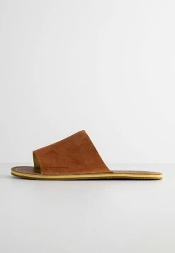Scotch & Soda FRANCES - Mules - Cognac