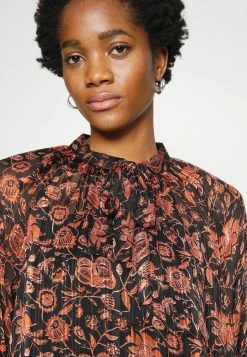 Scotch & Soda SHEER RECYCLED RUFFLE - Blouse - Red 9 Scotch & Soda SHEER RECYCLED RUFFLE - Blouse - Red -Scotch & Soda Soldes f42f1d883432488d9426a71ae9f148df