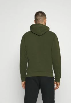 Scotch & Soda HOODED WITH CHEST ARTWORK - Sweatshirt - Military Green -Scotch & Soda Soldes f51e60c0d0ac406c88becd5db3b614b9